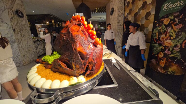 Hilton KK marks start of festive season with tree lighting