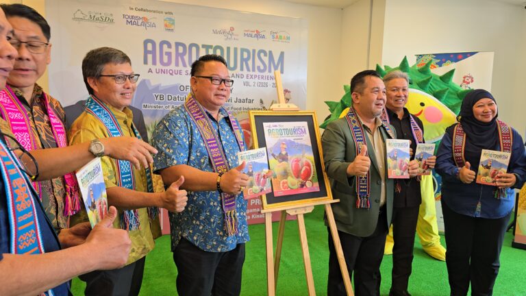 Sabah expands durian agrotourism with launch of second edition booklet