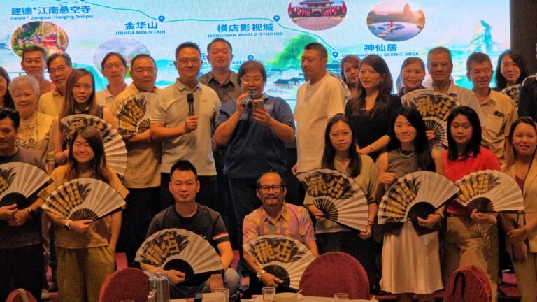 Tourism players can become informal ambassadors